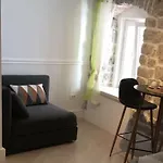 Rose Stone Studio Old Town